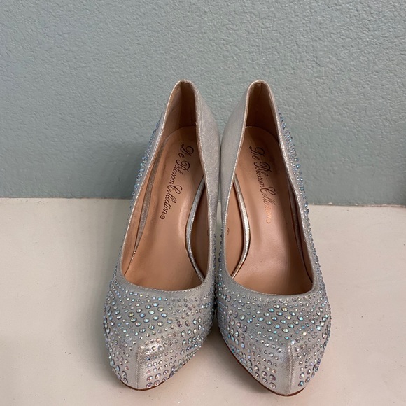 Silver Rhinestone Heels 👠 - Picture 3 of 4